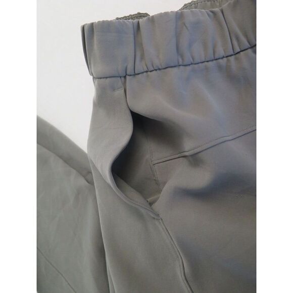 Lululemon Lw6avms 0219 Women's Sz 2 Green On The Fly Crop 23" Woven Pants - Picture 9 of 9